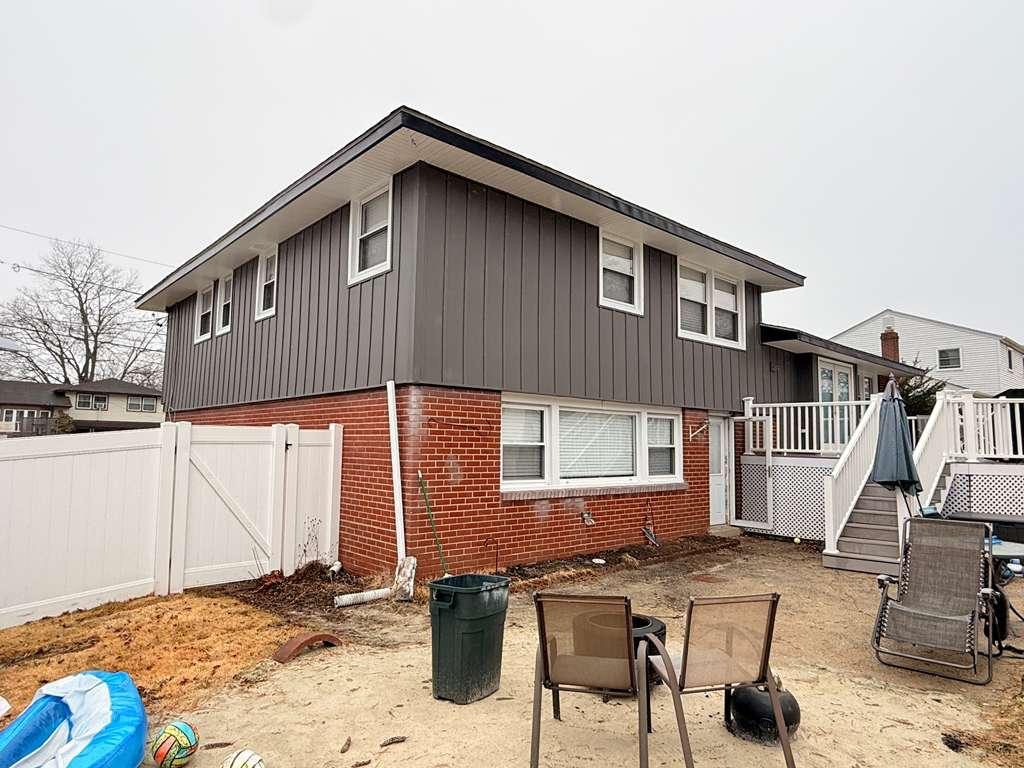 exterior siding installation during optimal spring season in Pennsylvania
